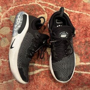 Nike Joyride Run Flyknit 'Oreo' sneaker